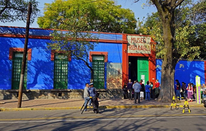museo frida kahlo tour
